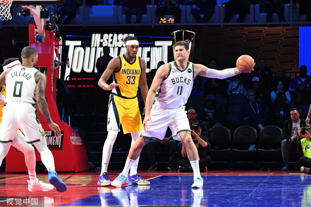 但在社交媒 但在社交媒